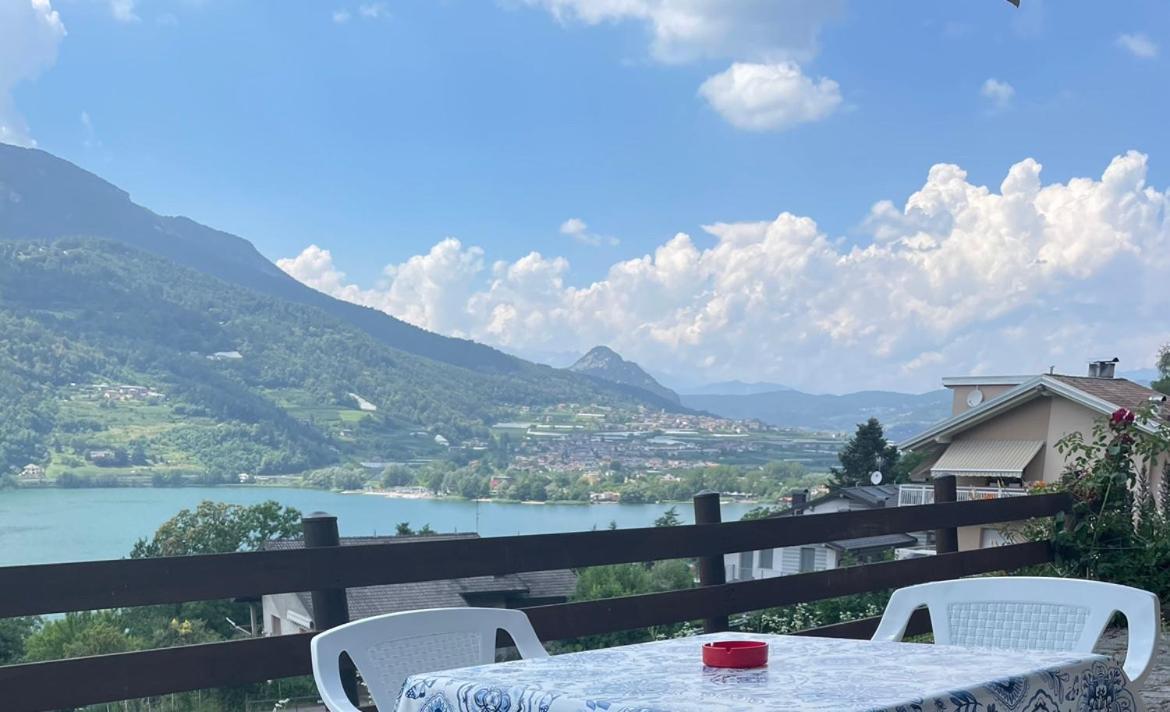Lake Apartment Ischia White Tenna Екстериор снимка