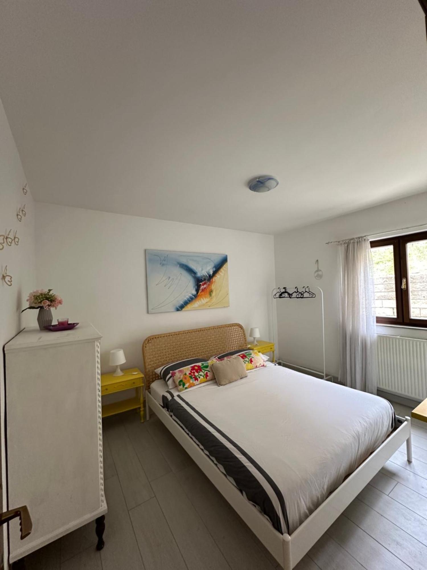 Lake Apartment Ischia White Tenna Екстериор снимка
