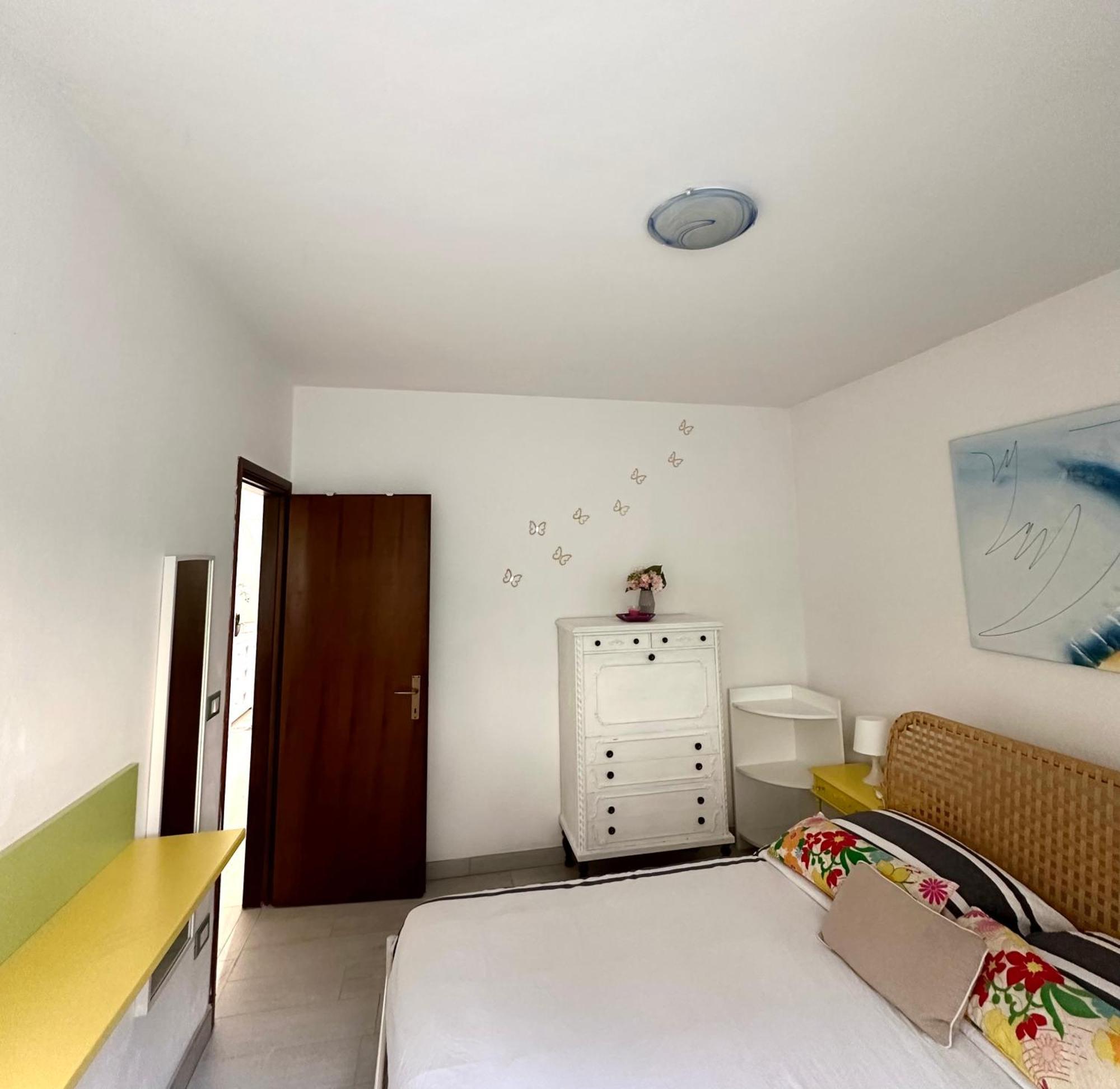 Lake Apartment Ischia White Tenna Екстериор снимка